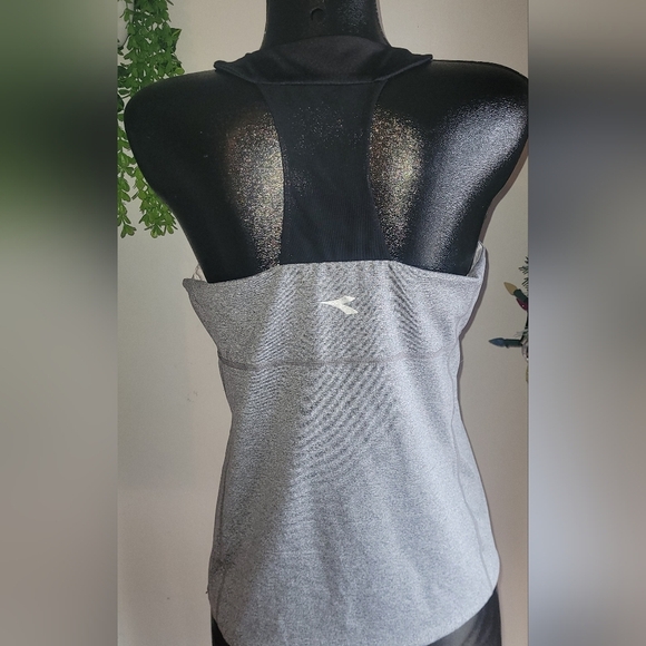 Diadora grey/black racerback tank top XL - Picture 6 of 7